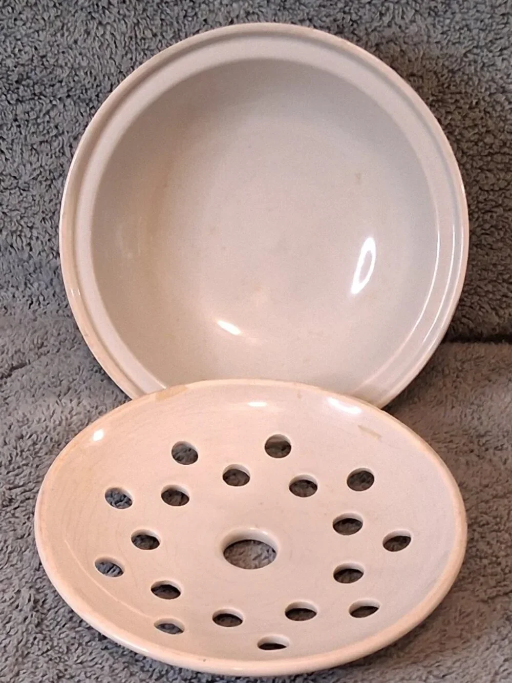 Vintage Williamsburg Restoration Delft Blue White Flower Frog Potpourri Bowl